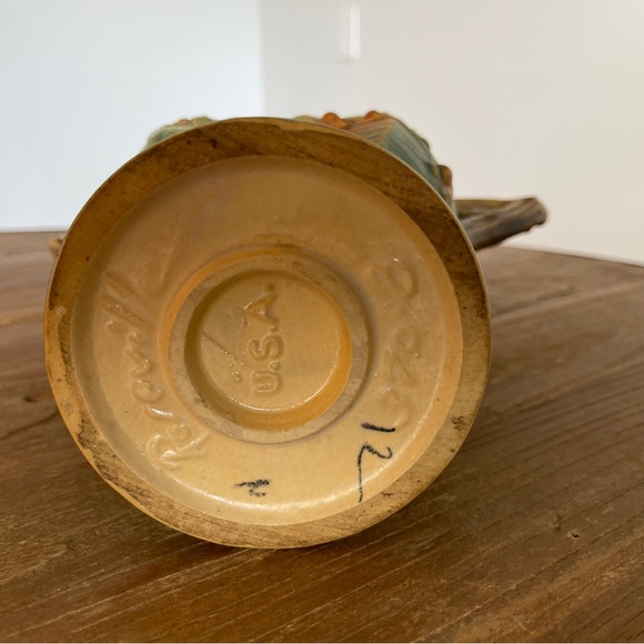 ROSEVILLE BUSHBERRY BASKET , VINTAGE POTTERY , Excellent Condition $79 - Picture 11 of 15